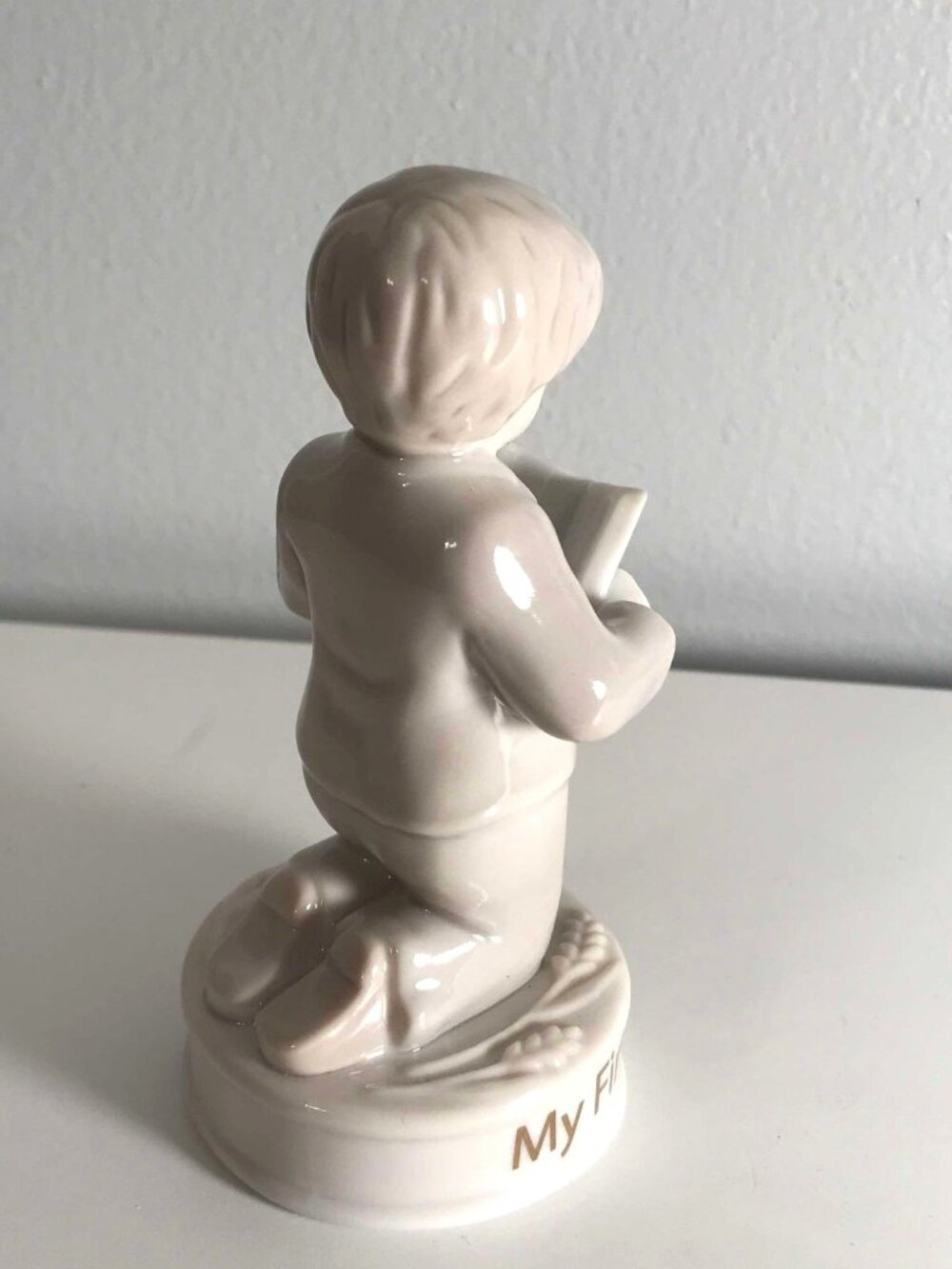 First Communion Porcelain Boy - Picture 6 of 7